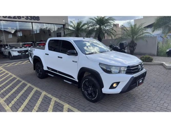 Toyota Hilux CD 4X4 2.8 Diesel Aut. 2018