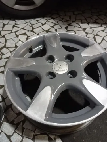 Roda Honda fit