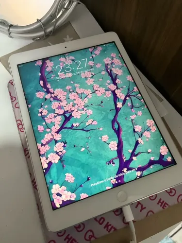 iPad Air 1ª Geração 16GB Wi-Fi Prata - Impecável (Ideal para Estudos, PDFs e Filmes)