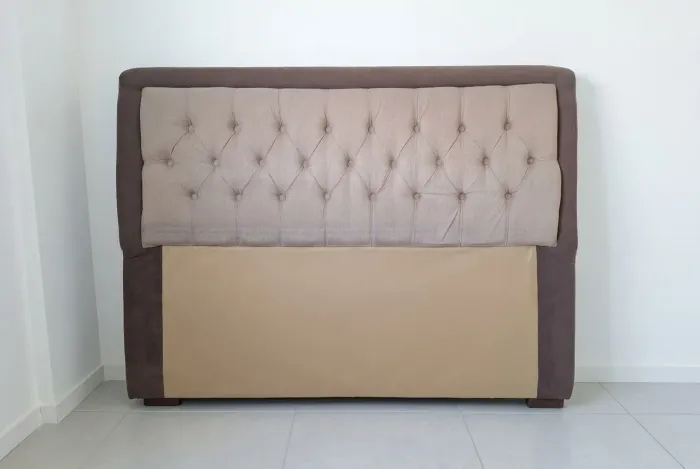 VENDO CABECEIRA PARA CAMA QUEEN ESTOFADA - OPÇÃO IMPERDÍVEL!