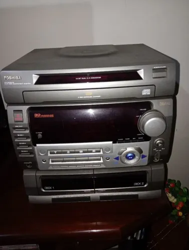 Mini System / Hi-Fi Midi Component System Toshiba, modelo MS-8236CD