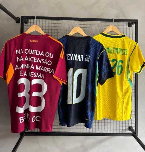 Camisa de times personalizada