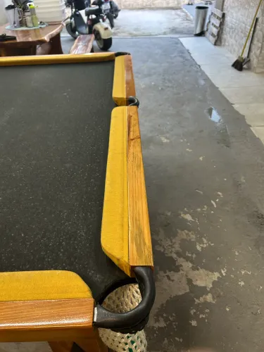 Troco a mesa de sinuca em outra de gaveta
