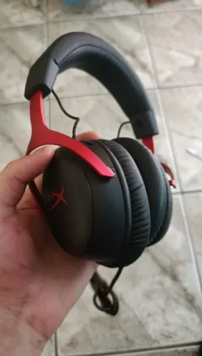 Fone HyperX Cloud 3