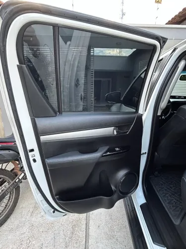 Toyota Hilux CD SRV 4X4 2.8 TDI Diesel Aut. 2025