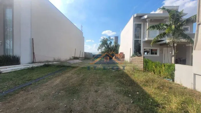 Terreno à Venda no Condomínio Flor da Serra  Valinhos/SP
