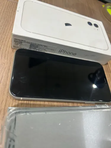 iPhone 11 128 g