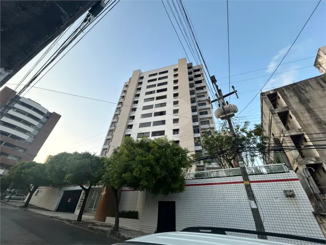 Apartamento com 4 quartos à venda em Aldeota - CE