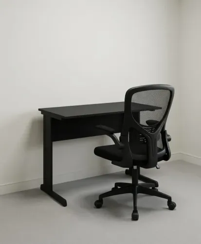 Mesa e cadeira para casa ou escritório 