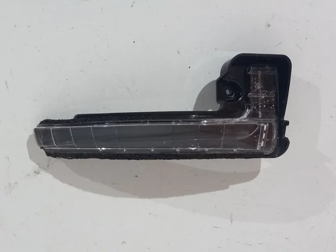 Pisca retrovisor Fiat Toro direito