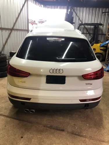 Audi Q3 2017 1.4 vendido em peças 