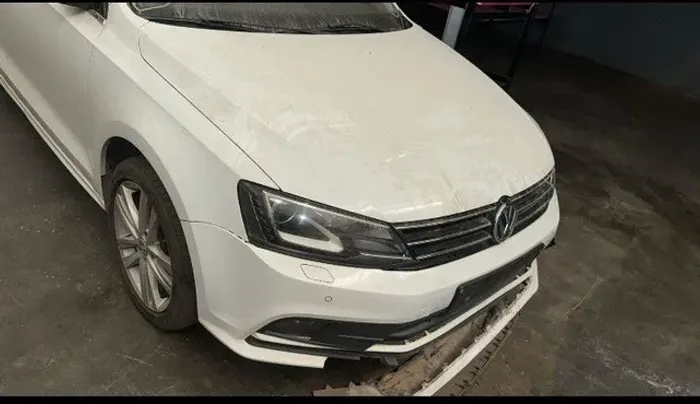 Sucata Jetta 2.0 2016 para retirada de peças 