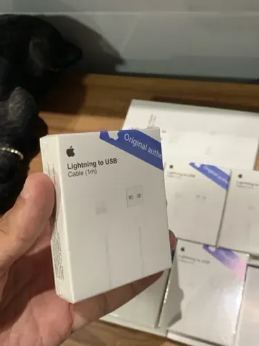 Cabo USB para iPhone Lightning 1M