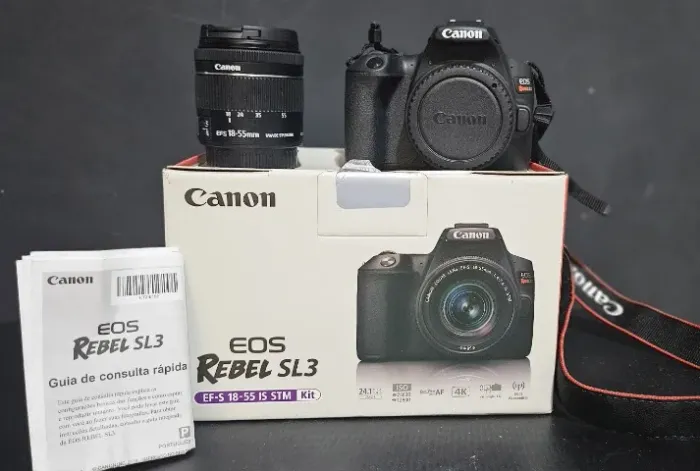 Câmera Canon SL3 DSLR - Na caixa