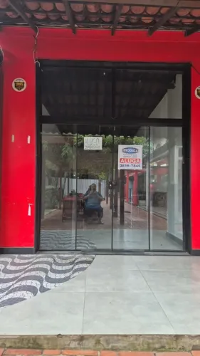 Loja aluguel shop ROSAS frente 90m melhor point da Barra da tijuca