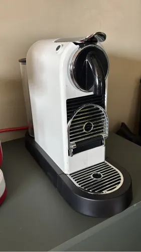 Cafeteira Nespresso Citiz 220v 