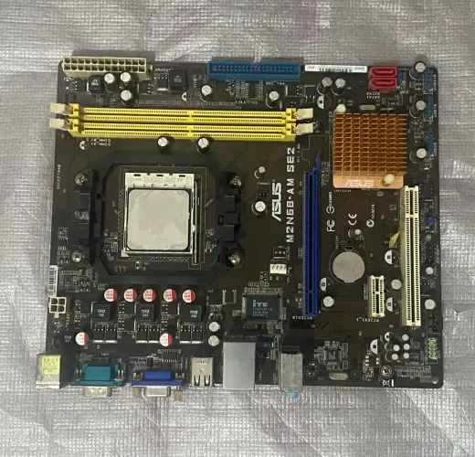Placa mãe Asus. Sókete am2 com processador atlom e 4 gb memória ram