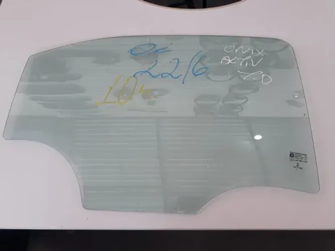 Vidro Traseiro Direito Chevrolet Onix Activ 2017 6061