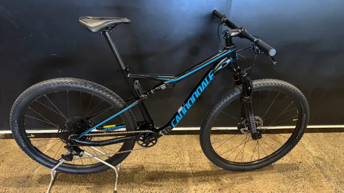 CANNONDALE SCALPEL CARBON 5 ALOY TAMANHO 19 SEMI NOVA 