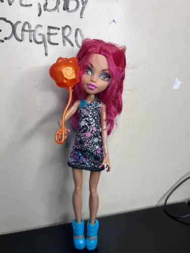 Boneca Monster High Howleen Wolf Ghoul Fair