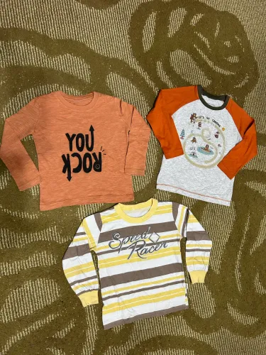 Kit com 3 camisetas manga longa - tamanho 2 anos