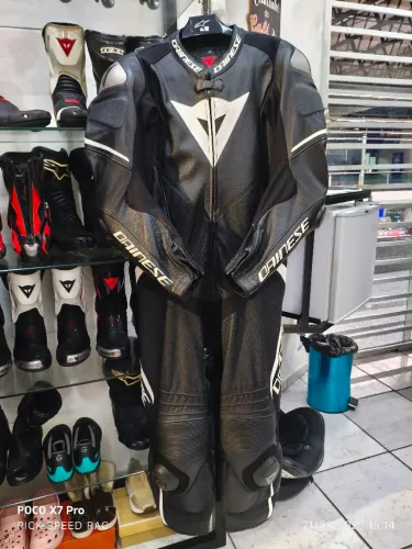Macacão Dainese 56 Eur Laguna seca 4 estado de novo couro cheirando
