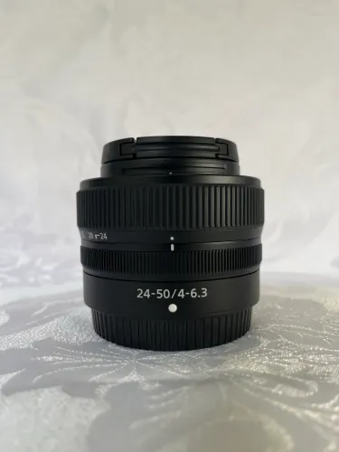 Lente Nikon Z 24-50mm f/4-6.3