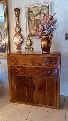 Cômoda rustica