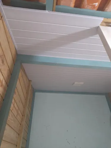 Instalação de forro PVC