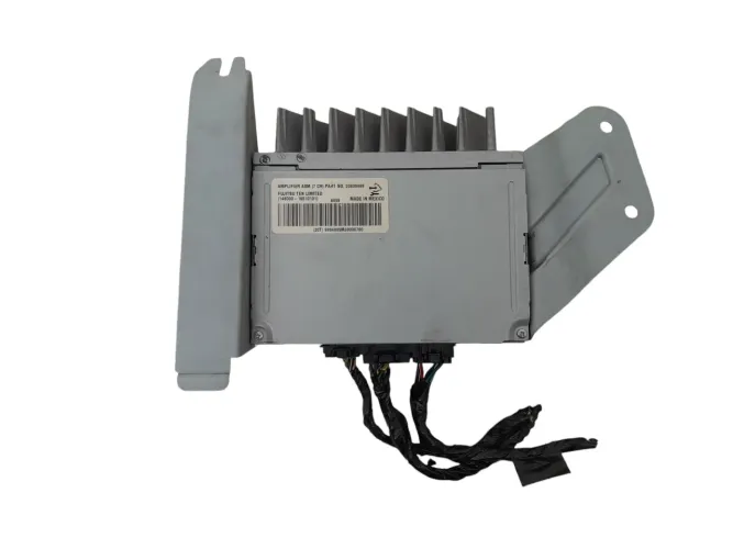 Modulo Amplificador Som Chevrolet Captiva  2012  Prata