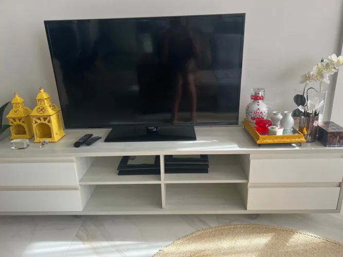 Rack para TV moderno branco