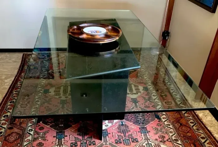 Mesa de Jantar pés Granito Preto Vidro Temperado 15mm by Lourival Costa (Oportunidade)