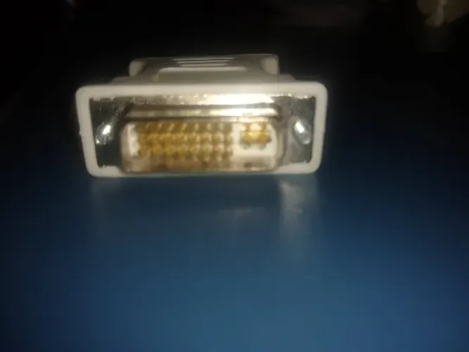 Adaptador DVI 24+5 para VGA + Lote de cabos