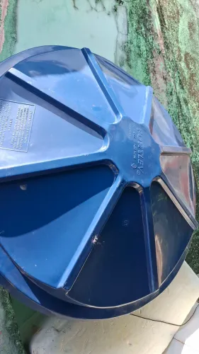 Vendo Caixa de água nova 310 litros 