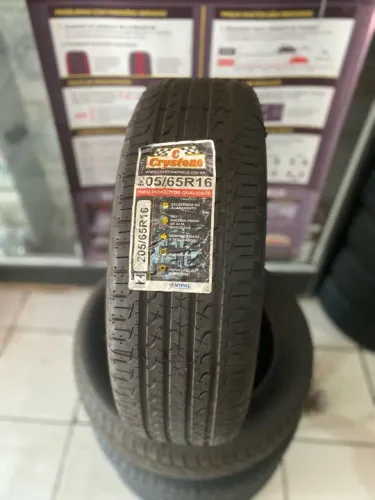 Pneu Remold 205/65/16 marca Crystone (instalação grátis)