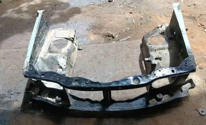 Mini Frente Tracker 01/08 Grand Vitara 98/05 #47067
