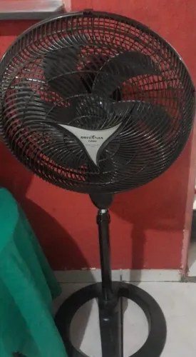VENTILADOR DE COLUNA BRITANIA (GRANDE)