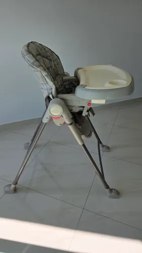 Cadeirinha de alimentação GRACO