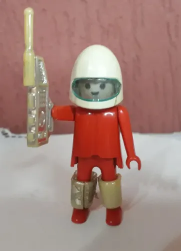 BONECO PLAYMOBIL ASTRONAUTA DA TROL ANOS 80   USADO