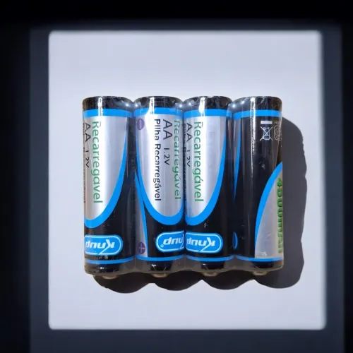 4 Pilhas Recarregáveis AA 1.2V