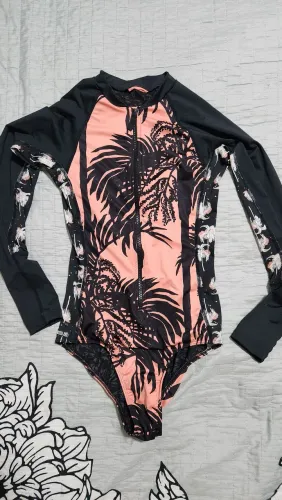 Maiô manga longa Surf e outros