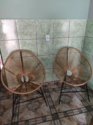 Vende-se duas cadeiras Acapulco semi novas 
