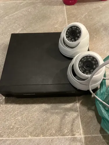 DVR 4 canais intelbras com 2 câmeras Dome