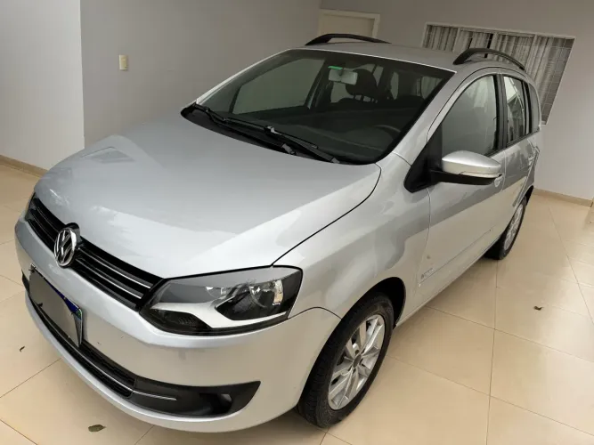 Volkswagen Spacefox 1.6/ 1.6 Trend Total Flex 8V 5P 2014