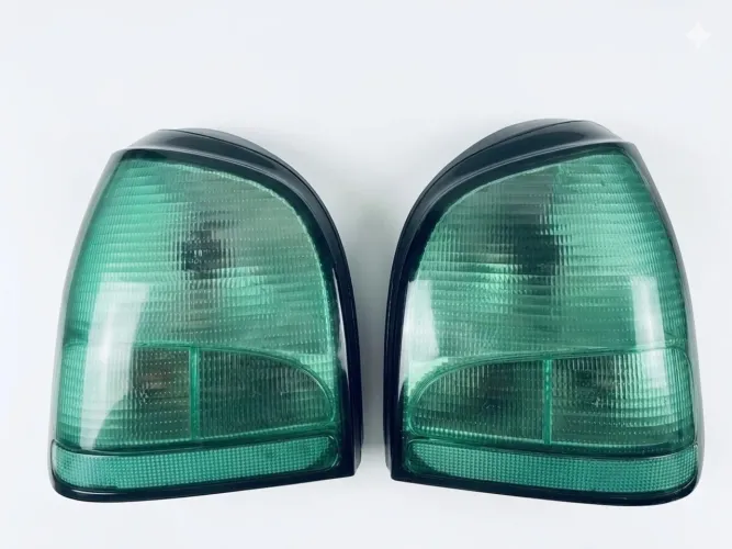 Par de lanternas traseiras OEM Arteb Collor Green para Volkswagen Gol G2.