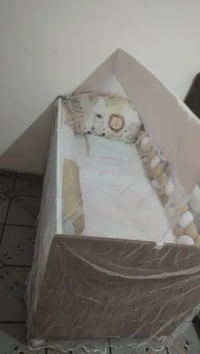 Vendo um berço completo