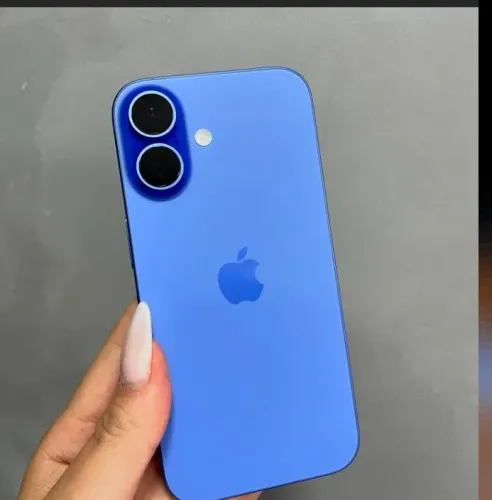iPhone 16 azul 128GB 6 meses de garantia