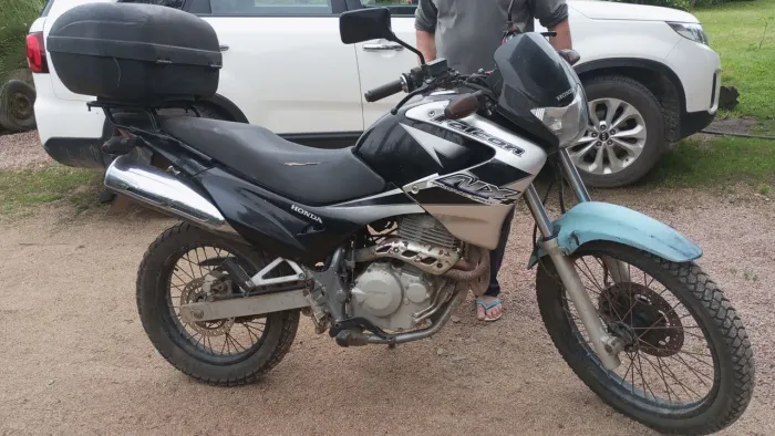 VENDO FALCON 400cc Segundo dono