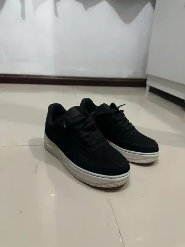 Tênis Air Force Nobuck