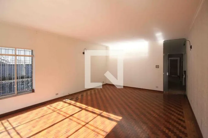 Casa à Venda - Vila Prudente, 3 Quartos, 395 m2